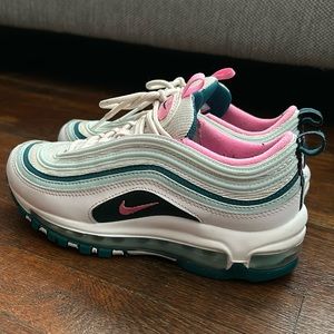 Nike Air Max Big Kids Size 4
